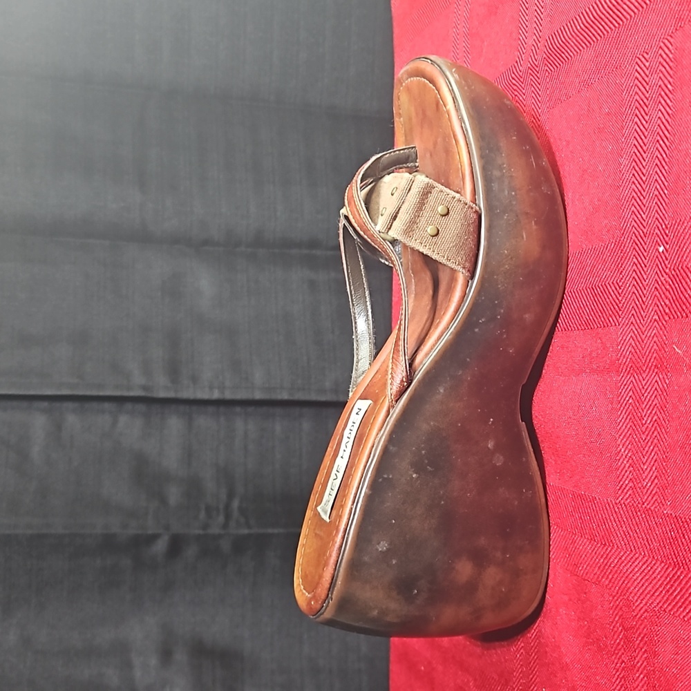 Steve Madden wedge sandals